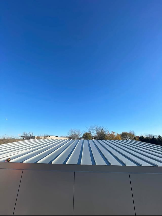 Vargas & Sons standing seam metal Bellevue